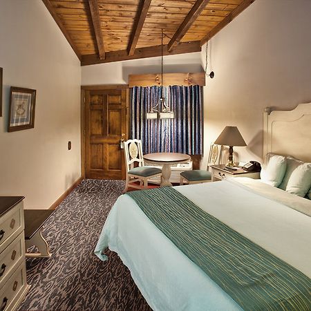 Helendorf River Inn, Suites & Conference Center ภายนอก รูปภาพ