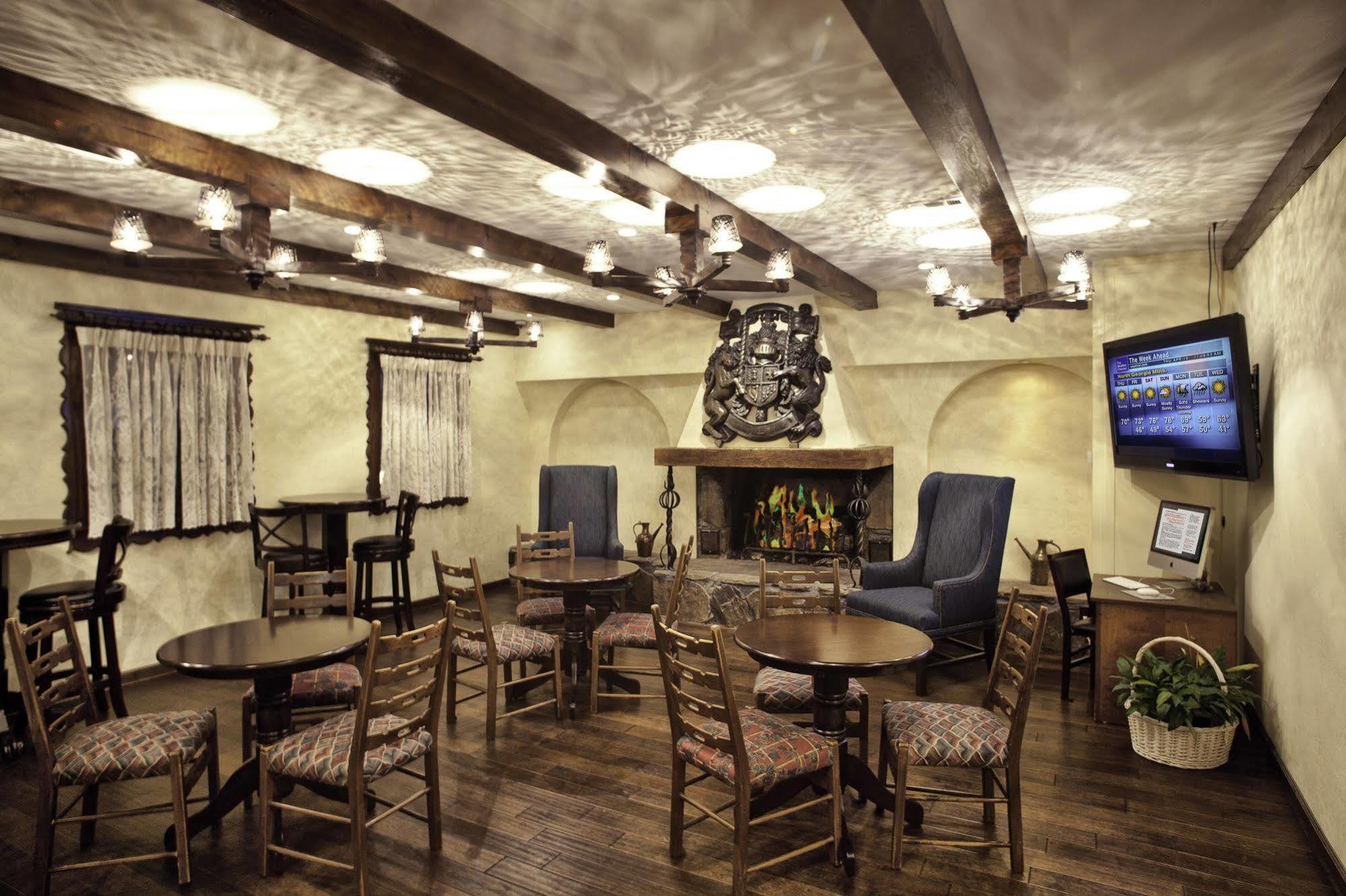 Helendorf River Inn, Suites & Conference Center ภายนอก รูปภาพ