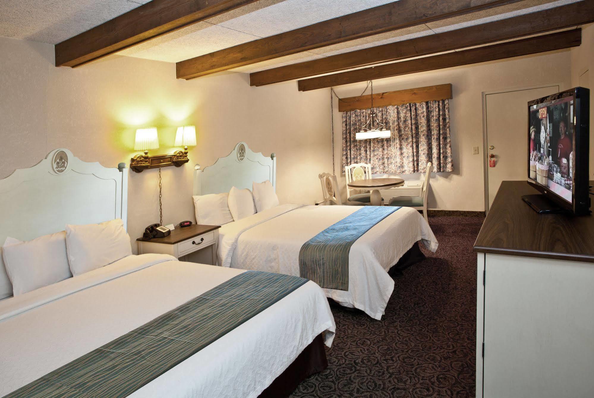 Helendorf River Inn, Suites & Conference Center ภายนอก รูปภาพ