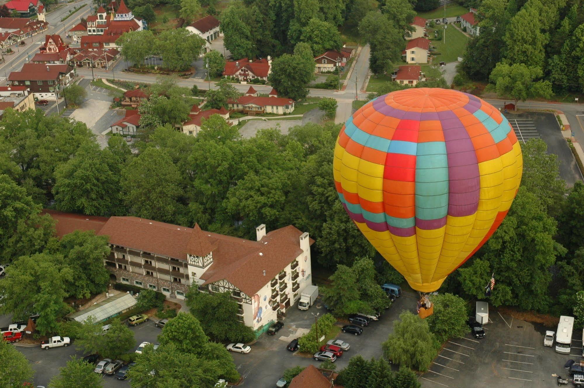 Helendorf River Inn, Suites & Conference Center ภายนอก รูปภาพ